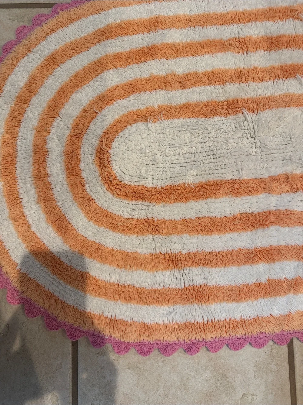 Rug Mat White and Orange Striped Oval Door Mat with Pink Scalloped Edge
